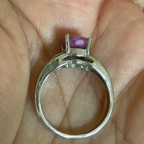 14k Ruby Ring - Picture 3 of 11